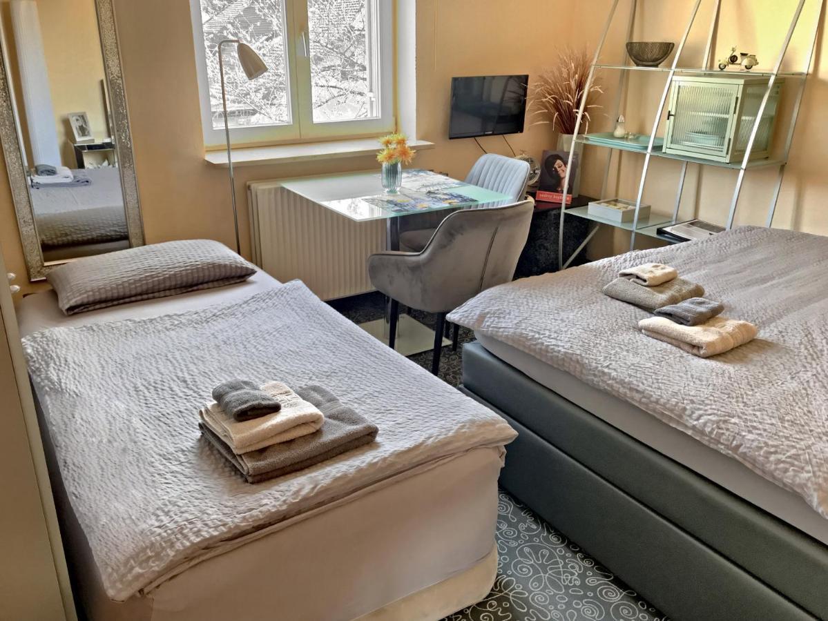 Lion Homestay Munich Luaran gambar